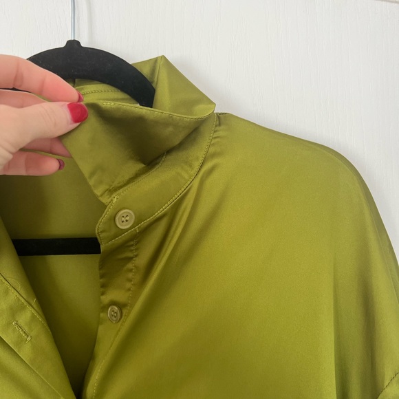 Bright green button down shirt in a size s/m by et clet for sale! - Picture 8 of 16
